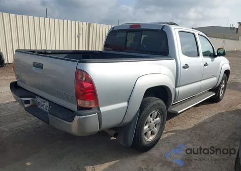 2008 Toyota Tacoma Prerunner V6 z USA, uszkodzony, nr VIN 3TMJU62N68M066131